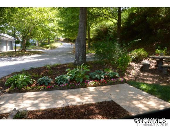 312 Oak Place - Photo 20