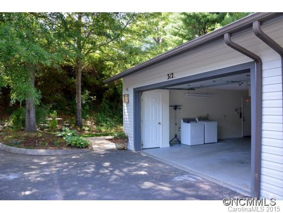 312 Oak Place - Photo 24