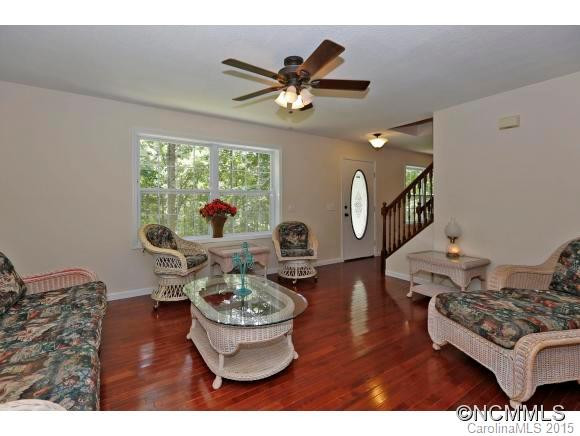 685 Fern Trail - Photo 3