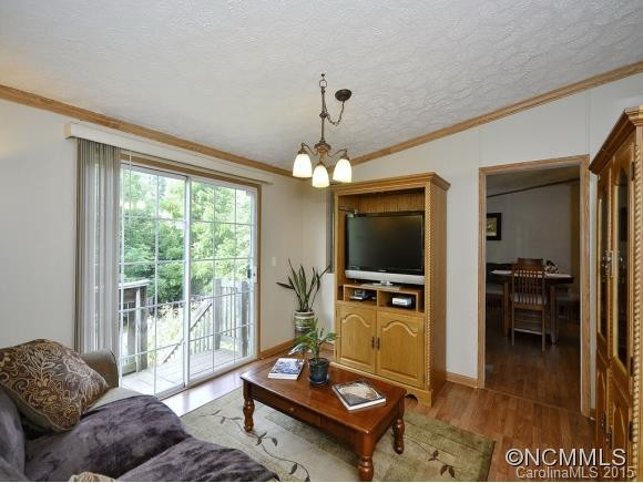 9 HEDDEN LANE - Photo 7