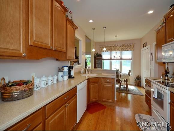 99 MEADOW RUN DR - Photo 9