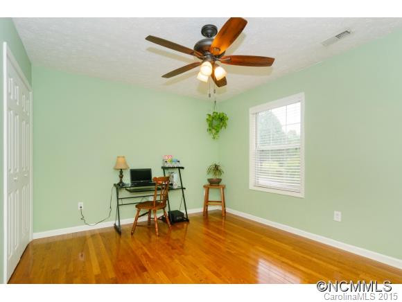 161 Kennedy Road - Photo 16