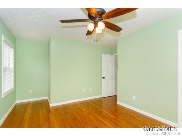 161 Kennedy Road - Photo 18
