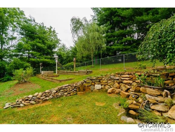 161 Kennedy Road - Photo 21