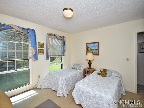 77 Hillcrest Drive - Photo 15