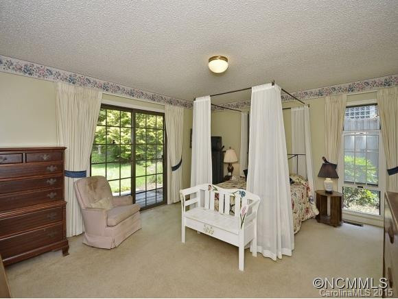77 Hillcrest Drive - Photo 16