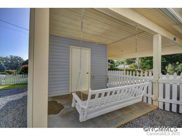 265 Midland Drive - Photo 3