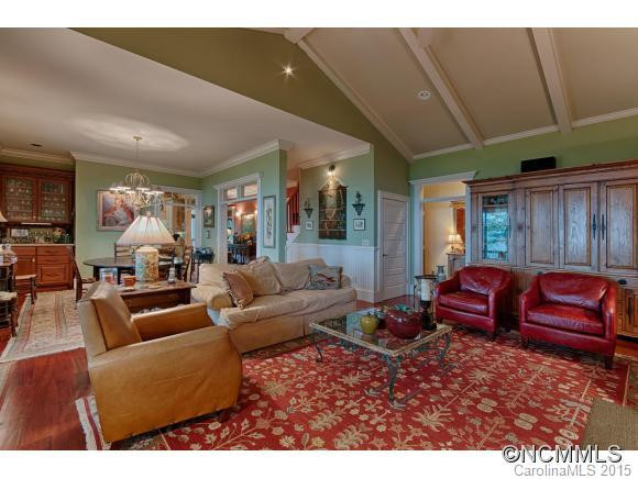 286 Shadowood Lane - Photo 5