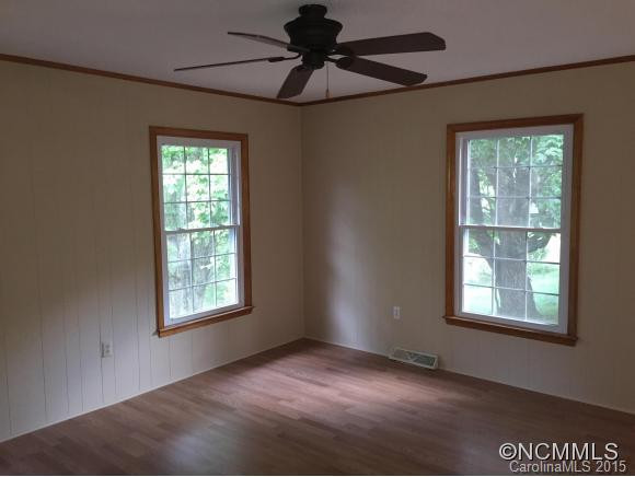 415 Russell Cove - Photo 11