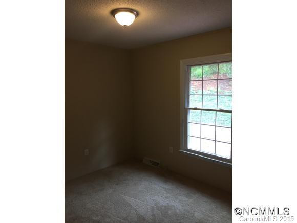 415 Russell Cove - Photo 16