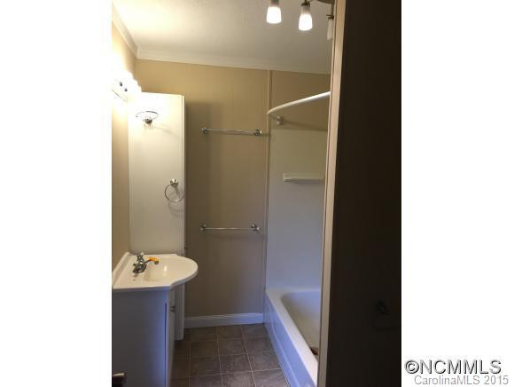 415 Russell Cove - Photo 22