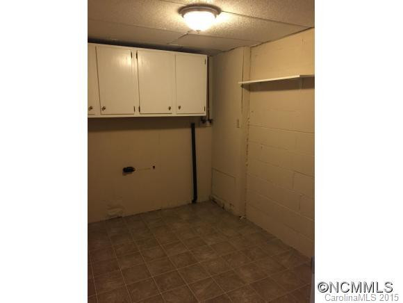 415 Russell Cove - Photo 5
