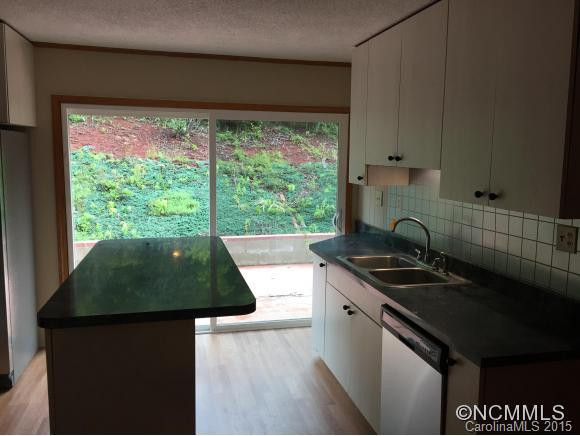415 Russell Cove - Photo 10