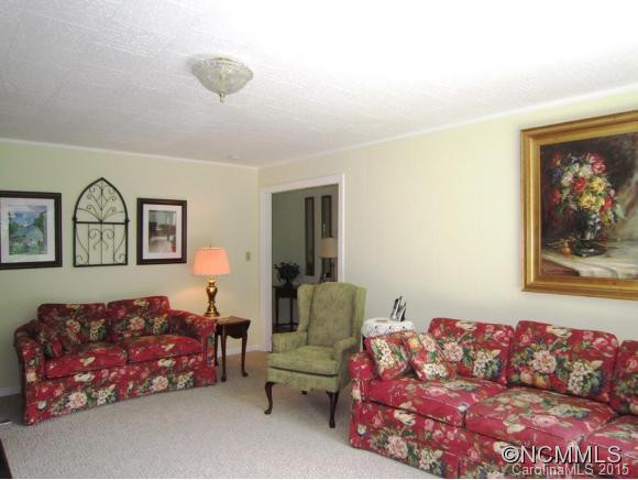 20 O'Malley Drive - Photo 2