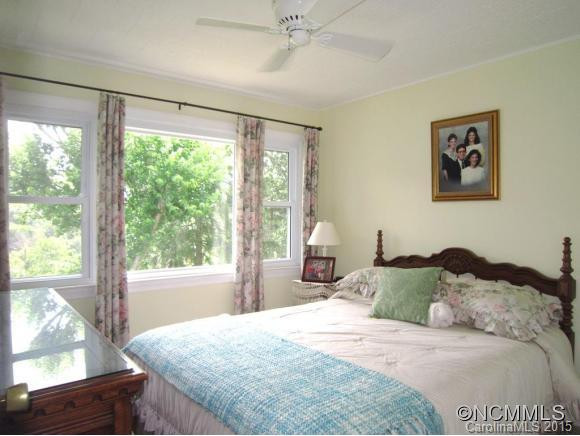 20 O'Malley Drive - Photo 13