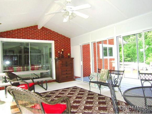 20 O'Malley Drive - Photo 16