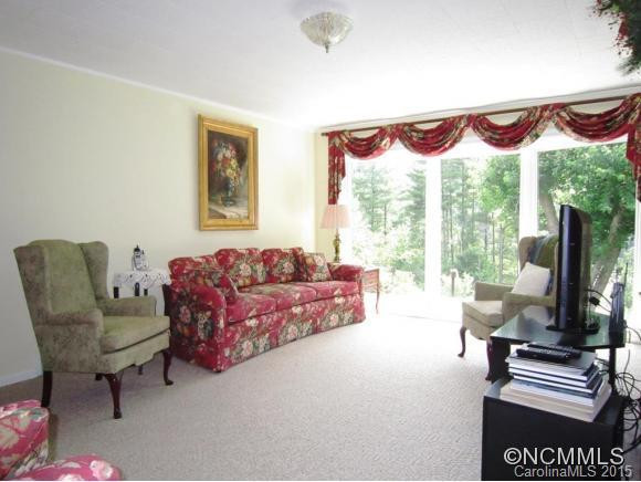 20 O'Malley Drive - Photo 3