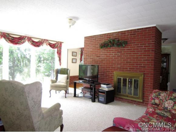 20 O'Malley Drive - Photo 4