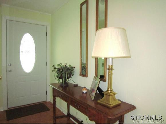 20 O'Malley Drive - Photo 6