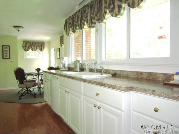 20 O'Malley Drive - Photo 9