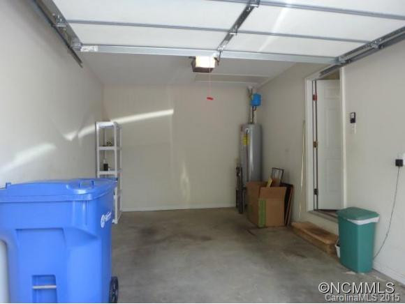 12 E. Danbury - Photo 13