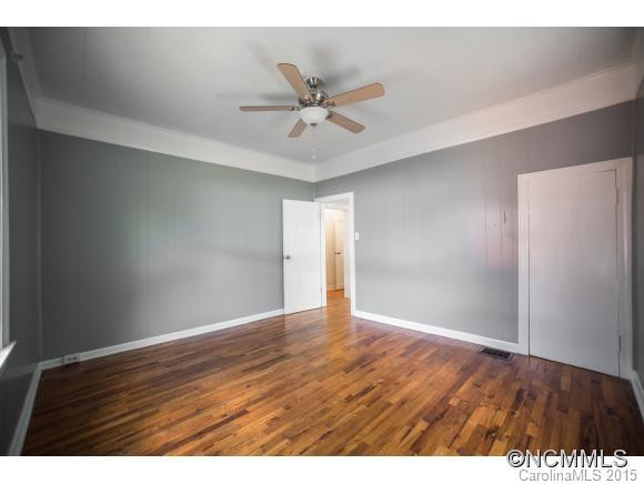 42 Madison Ave - Photo 6