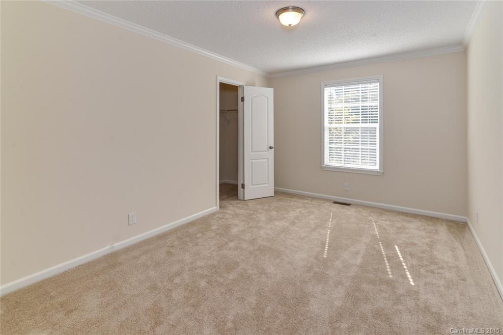 1 Glenview Rd - Photo 17