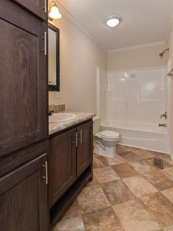 1 Glenview Rd - Photo 18