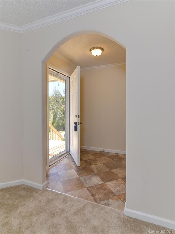 1 Glenview Rd - Photo 3