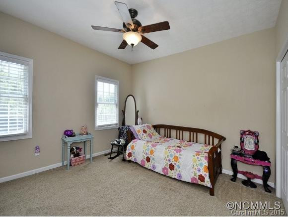 285 STEPPING STONE LANE - Photo 14