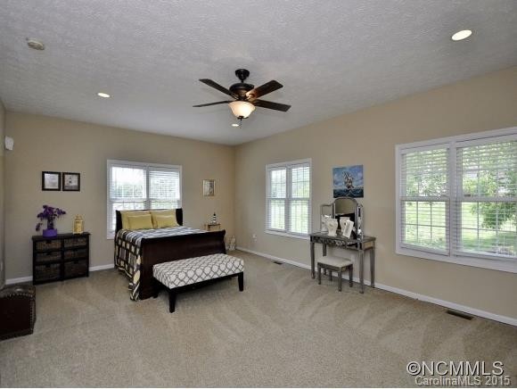 285 STEPPING STONE LANE - Photo 16