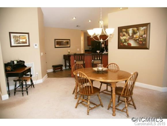 2 Mountain Meadow Circle - Photo 5