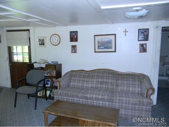 180 PACER TRAIL - Photo 4