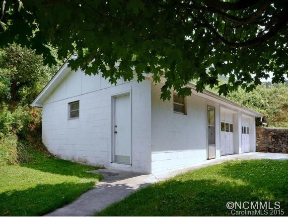 231 Dix Creek Road - Photo 2