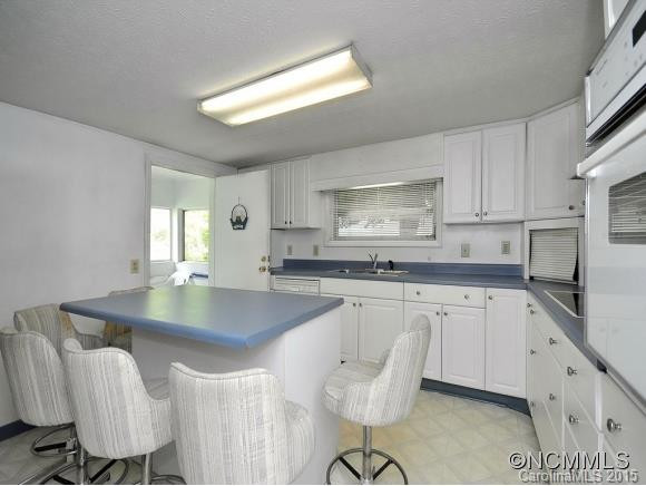231 Dix Creek Road - Photo 3