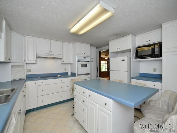 231 Dix Creek Road - Photo 4