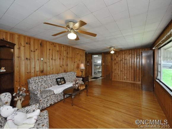 231 Dix Creek Road - Photo 5