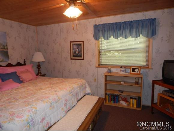 1437 Line Runner Ridge Road - Photo 15
