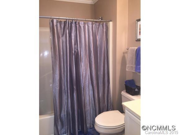 4806 Breakers Lane - Photo 10