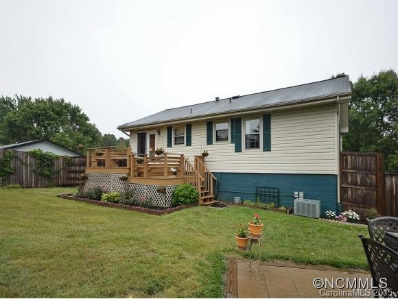 4 KING ARTHUR PL - Photo 18