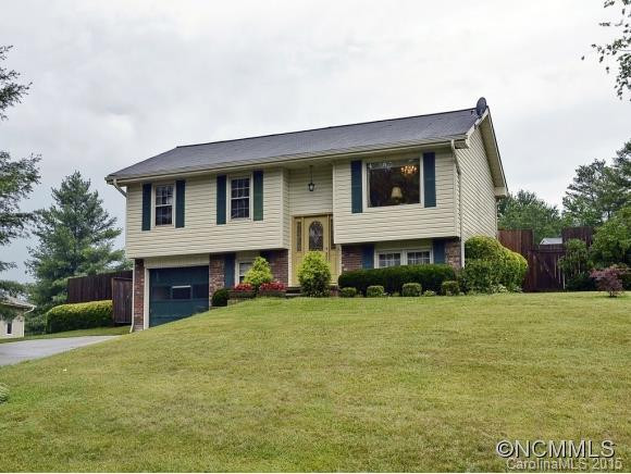 4 KING ARTHUR PL - Photo 19
