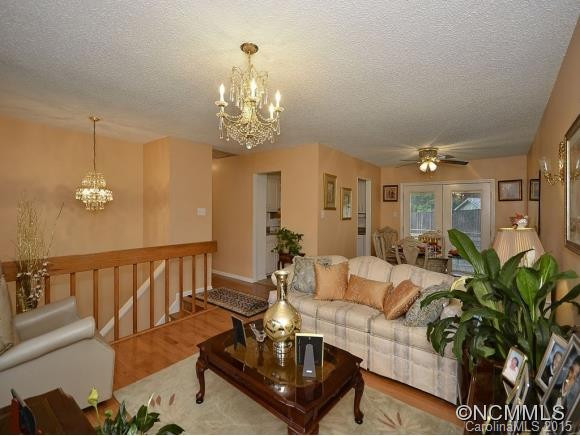 4 KING ARTHUR PL - Photo 5