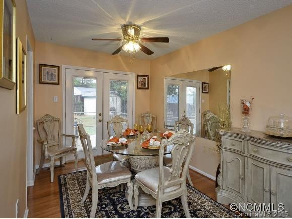 4 KING ARTHUR PL - Photo 6