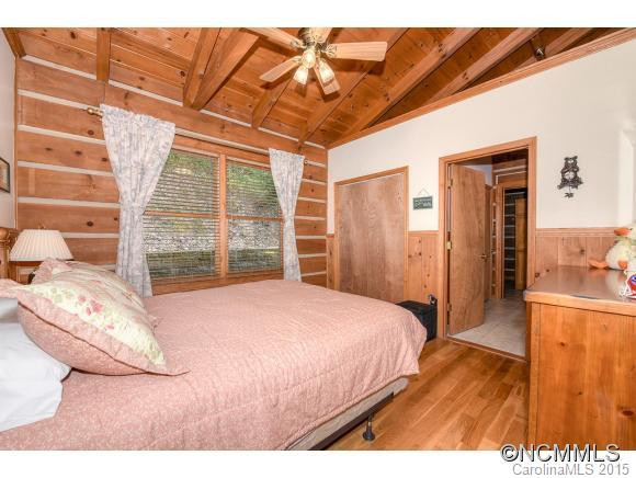 1037 Acres View Drive - Photo 13