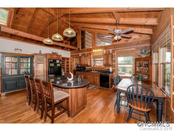 1037 Acres View Drive - Photo 6