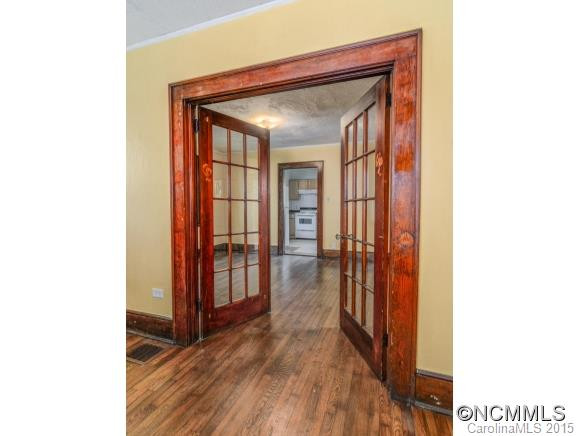 118 Swannanoa Ave - Photo 5