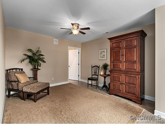 124 CLIMBING ASTER WAY - Photo 21