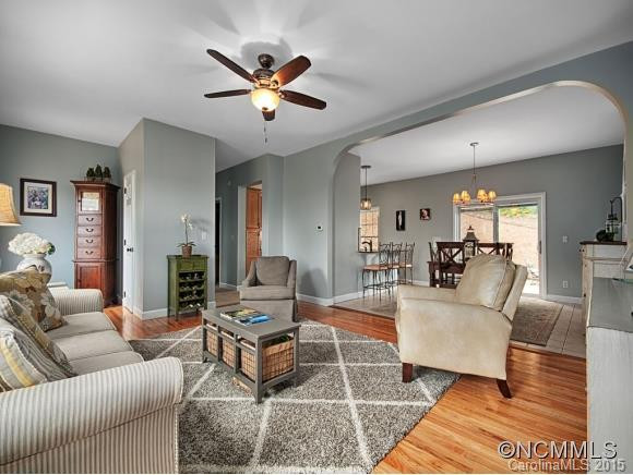 124 CLIMBING ASTER WAY - Photo 4