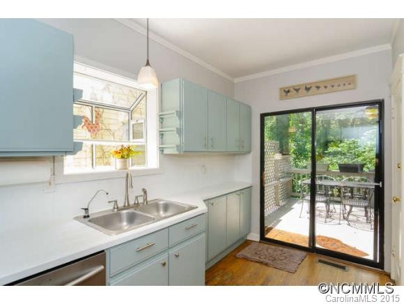 39 Westover Drive - Photo 8