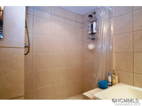 37 Hiawassee W203 - Photo 6